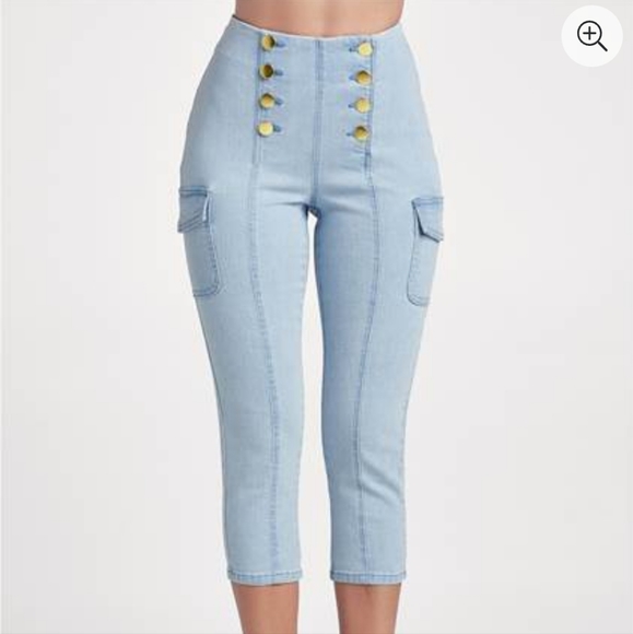 Brand new Venus sailor button jean capris - Picture 2 of 12